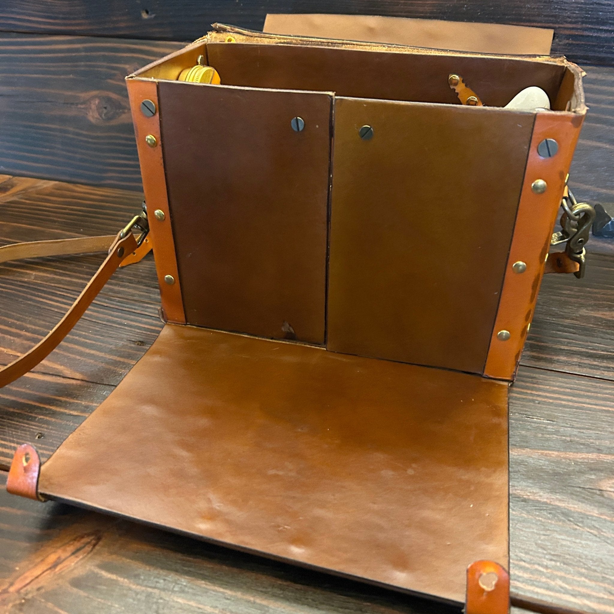 Apothecary Travel Kit - The Wyverns Workshop