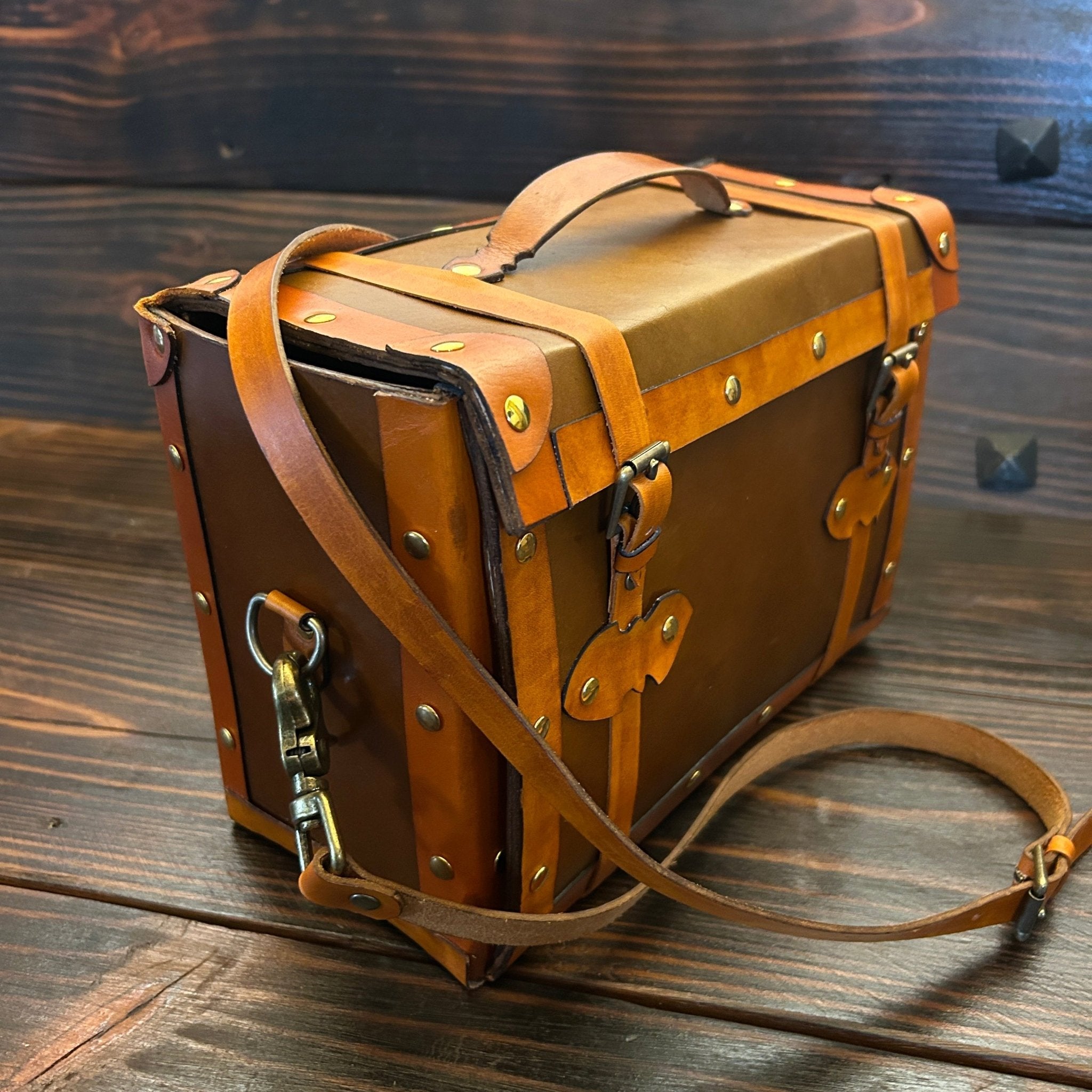 Apothecary Travel Kit - The Wyverns Workshop