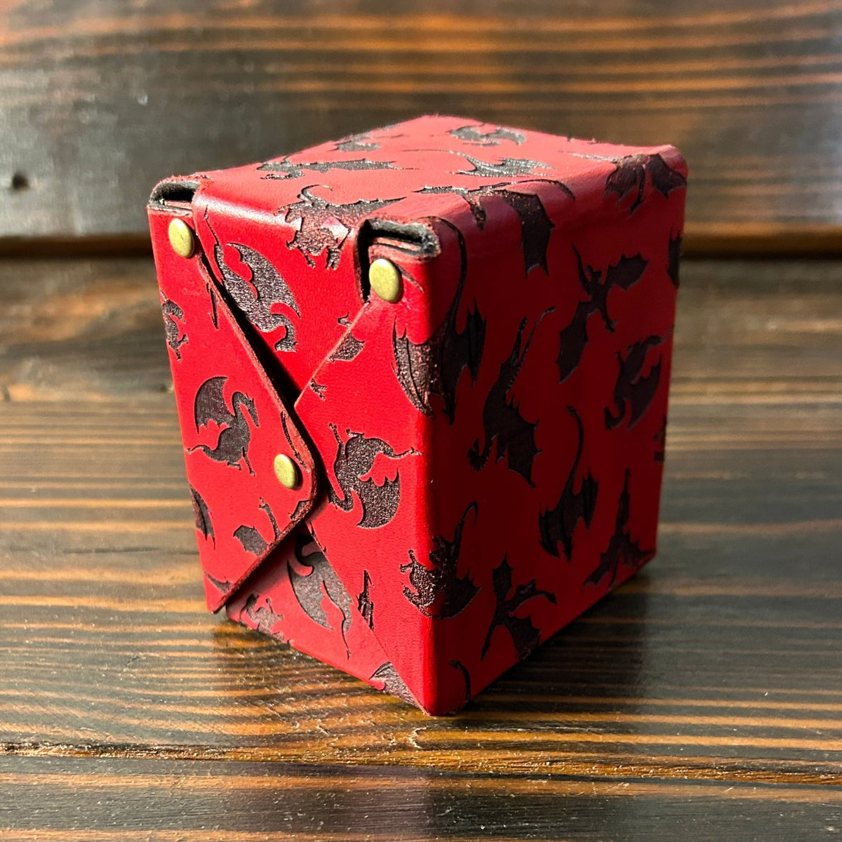 Premium Leather MTG Deck Box - Flying Dragons - The Wyverns Workshop